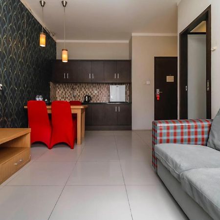 Reddoorz Plus Near Pantai Losari Makassar Buitenkant foto