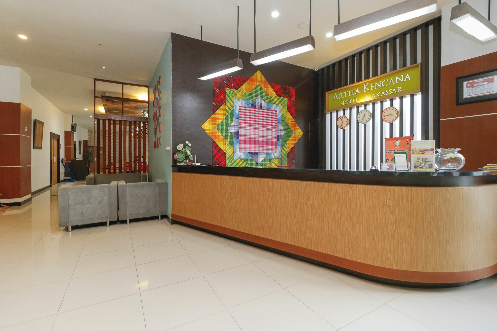 Reddoorz Plus Near Pantai Losari Makassar Buitenkant foto
