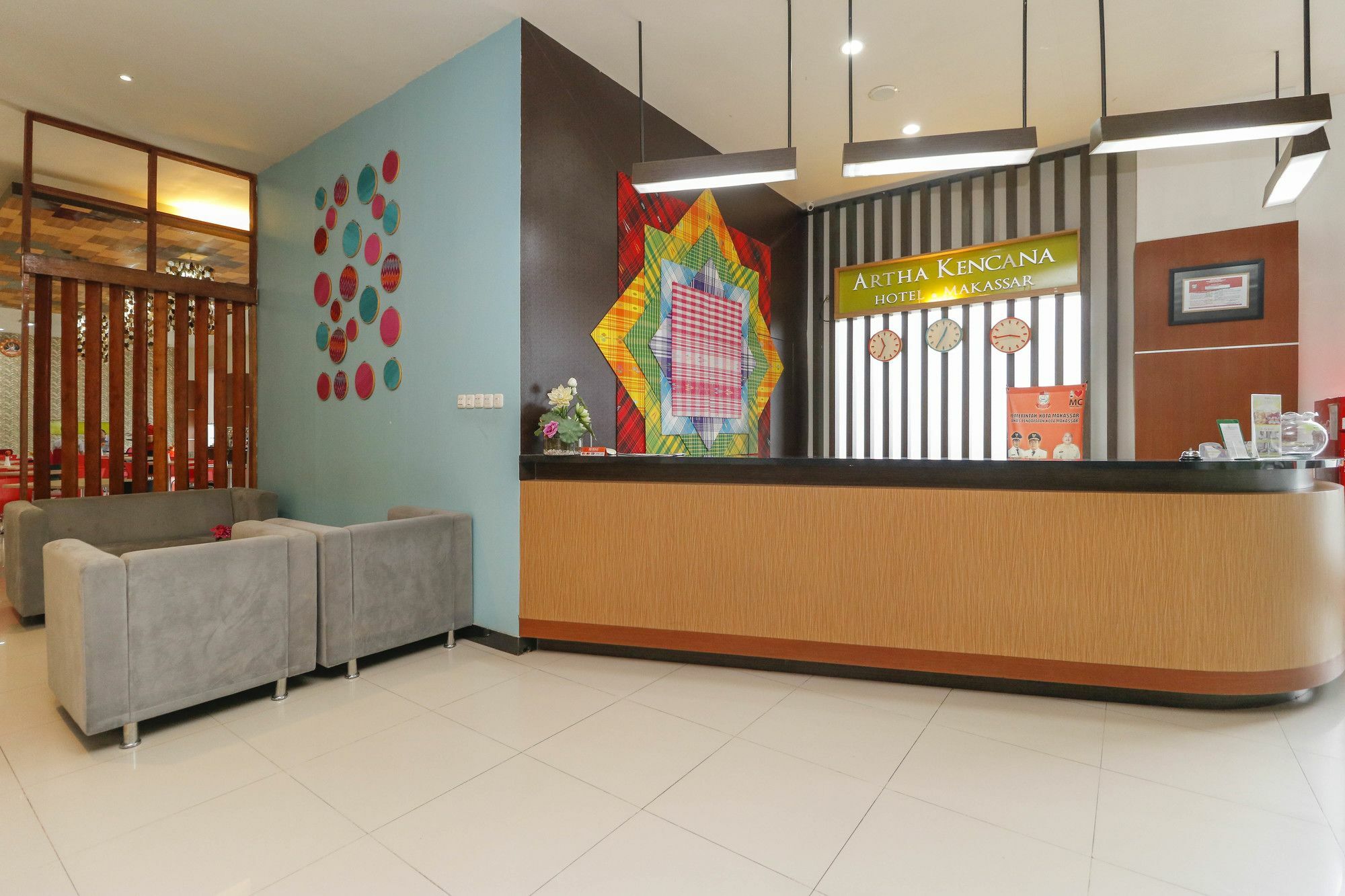 Reddoorz Plus Near Pantai Losari Makassar Buitenkant foto